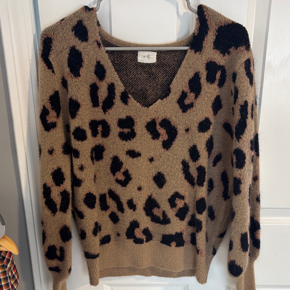 Anthropologie Tan and Black Leopard V-Neck Sweater